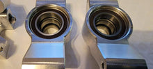 Load image into Gallery viewer, Traxxas Xmaxx 8s and XRT Front & Rear Knuckles/Bearing Carriers C-hubs XD 7075 Aluminum