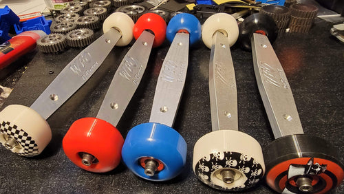 Custom Aluminum X-Maxx Wheelie Bar Bar with custom skateboard wheels
